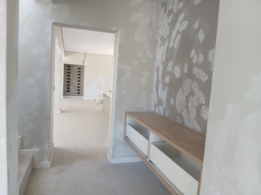 4 Bedroom Property for Sale in Sandown Western Cape